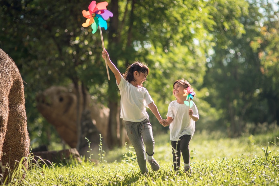 Enfants qui jouent, séance spontanée